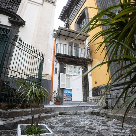 Royal Spaccanapoli Apartment Exterior foto